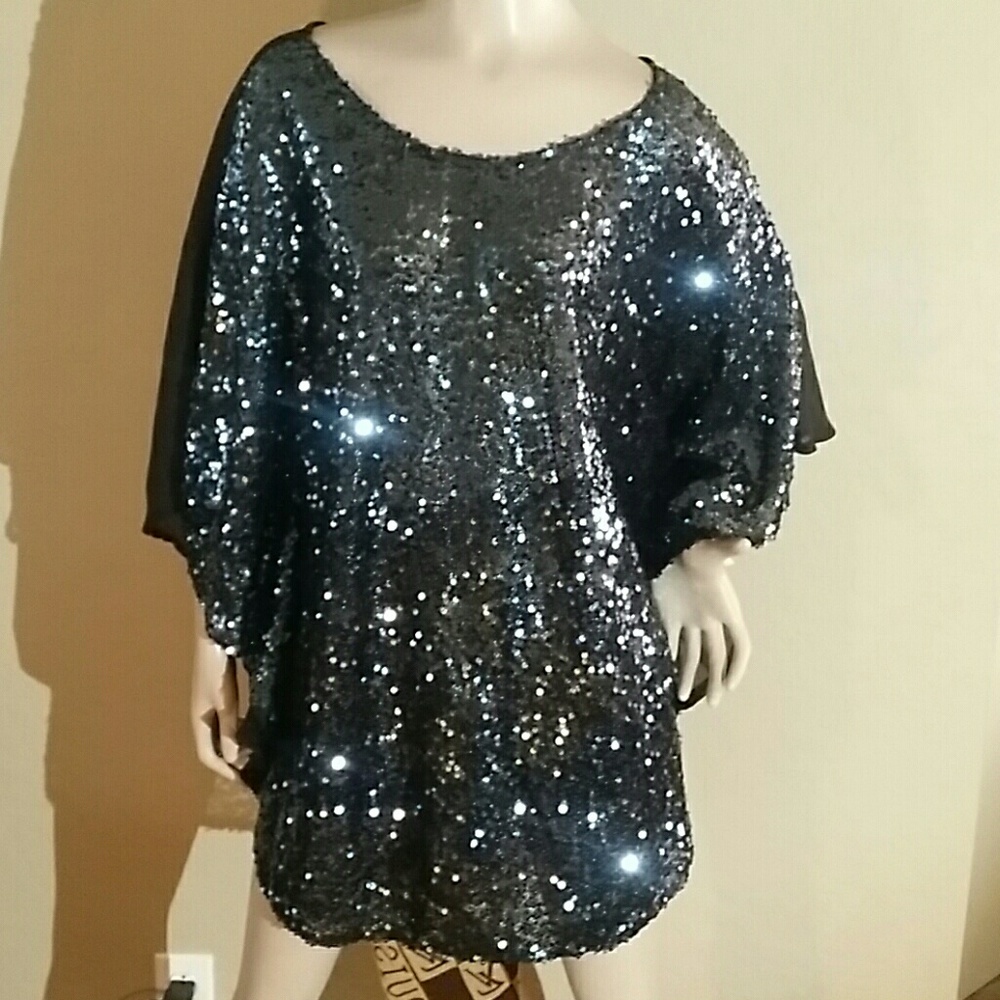 Inherit Blue Shimmer top